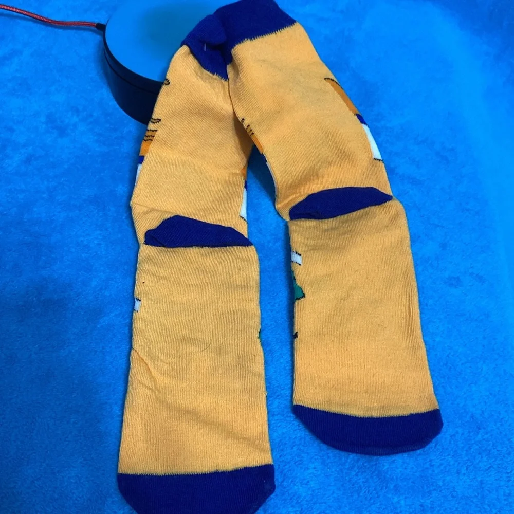 NWOT - Rugrats - chuckie socks